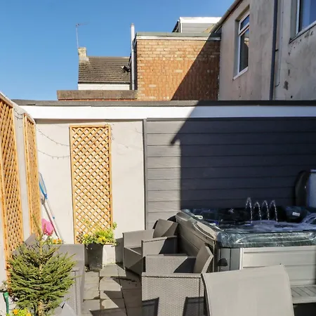 Cliff House 펜션 *